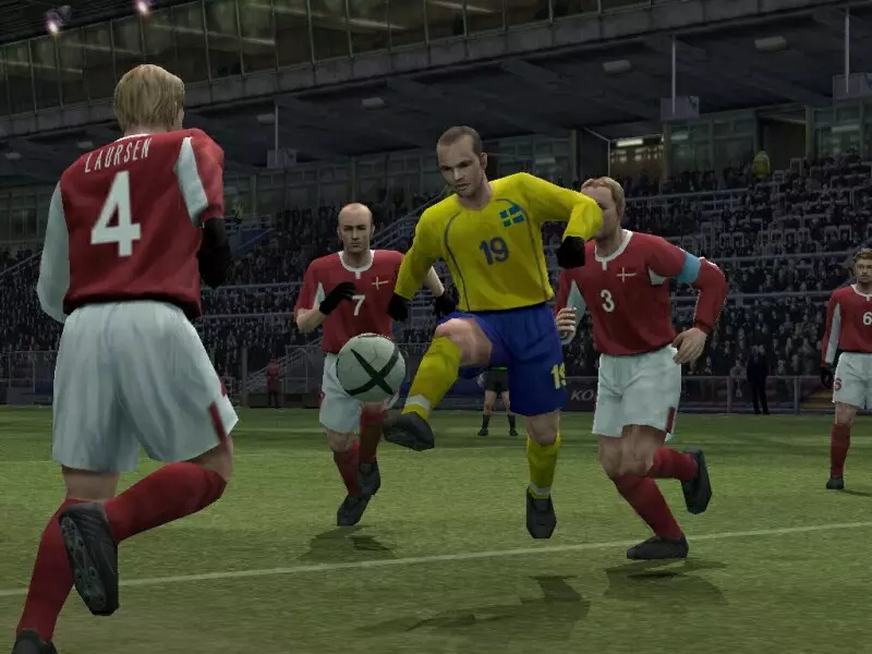 -Pro Evolution Soccer 4-游戏截图-好玩游戏库