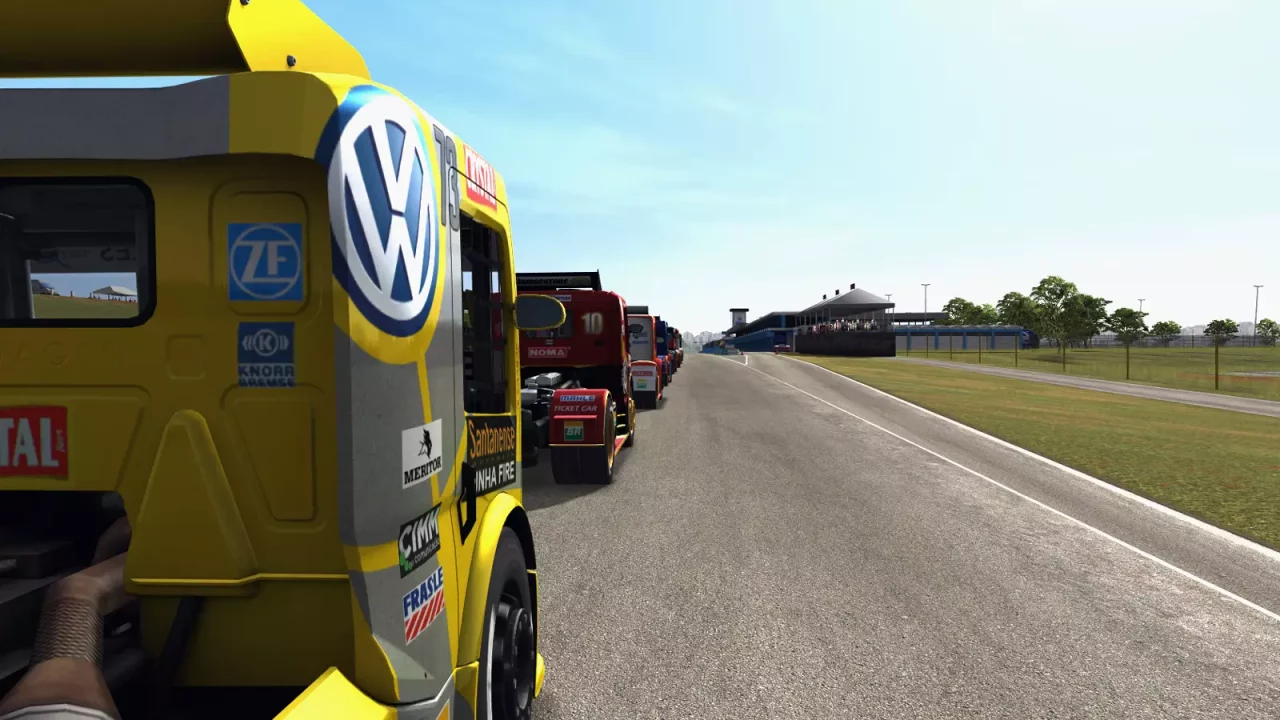 -Formula Truck 2013-游戏截图-好玩游戏库